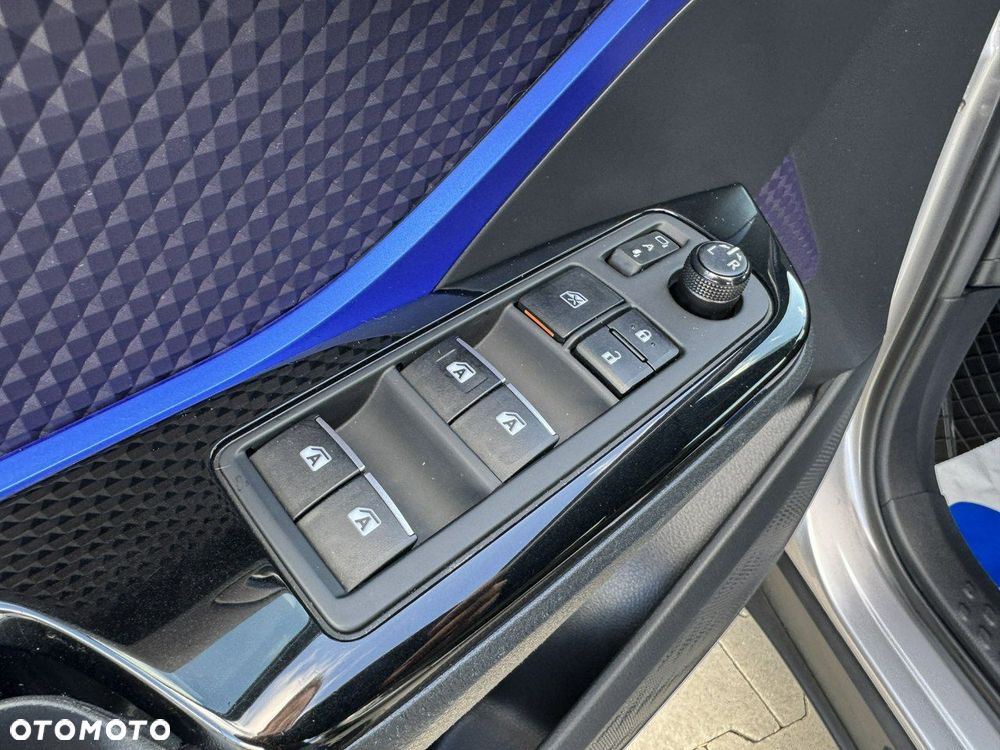 Toyota C-HR - 17