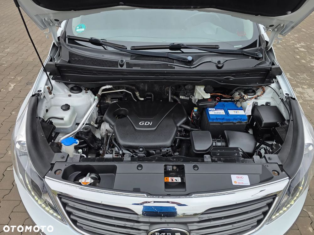 Kia Sportage 1.6 GDI 2WD Dream-Team Edition - 30