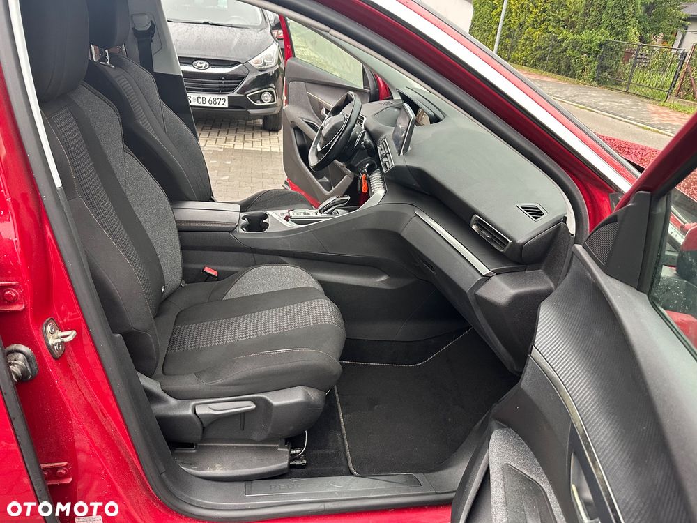 Peugeot 3008 PureTech 130 Stop & Start GPF EAT8 Allure Business-Paket - 12