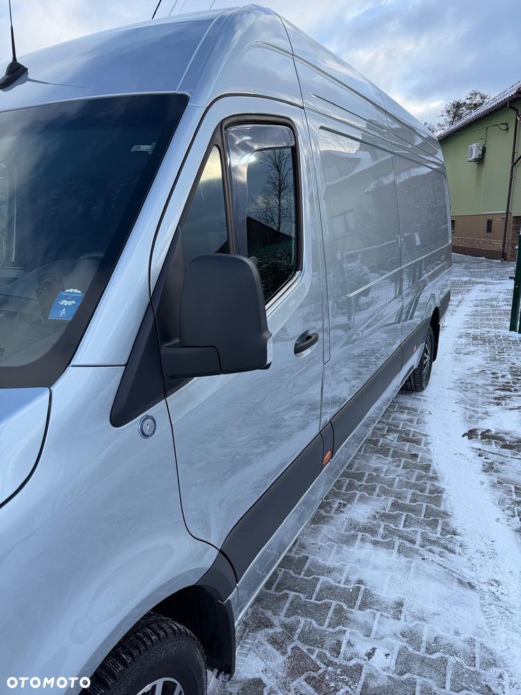 Mercedes-Benz Sprinter - 6