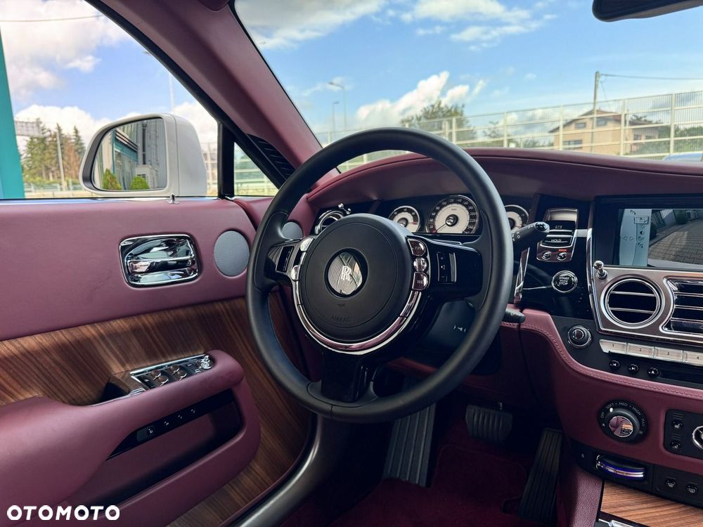 Rolls-Royce Wraith Standard - 31