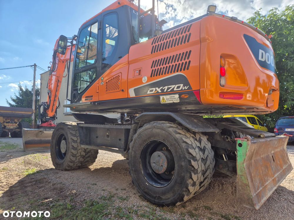 Doosan DX 170 W - 8