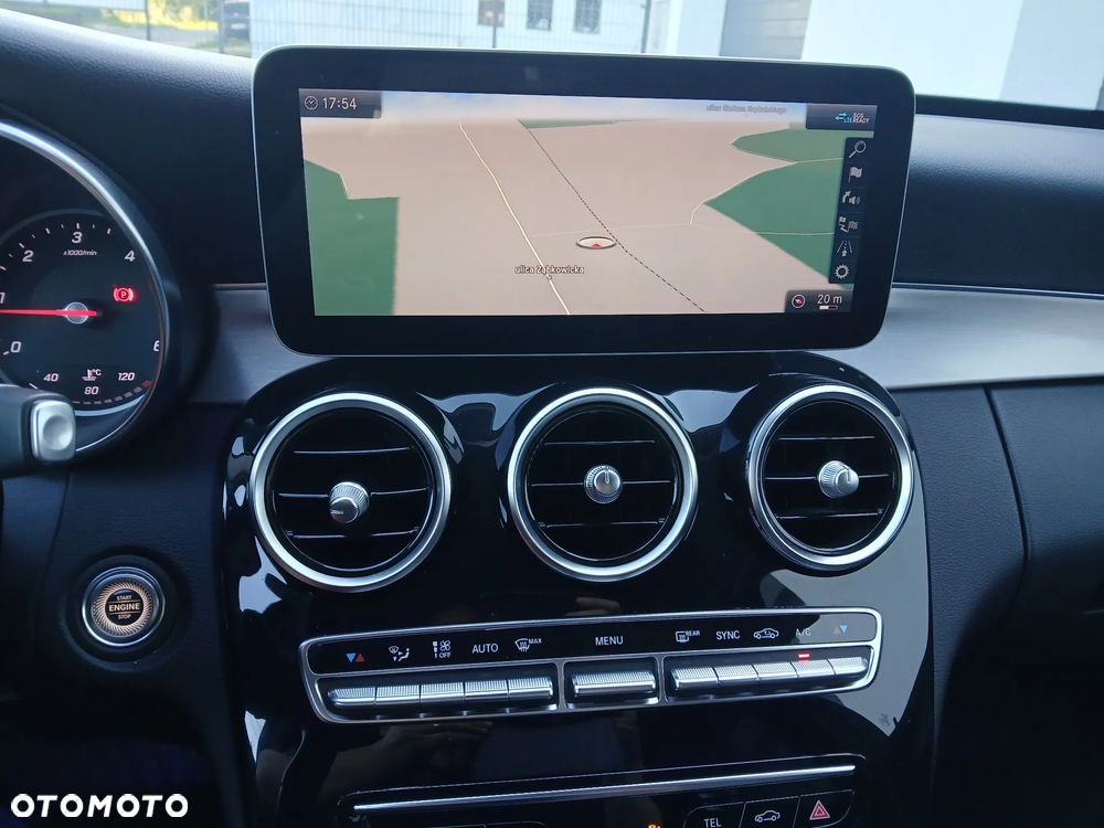 Mercedes-Benz Klasa C 220 d 4MATIC 9G-TRONIC - 19