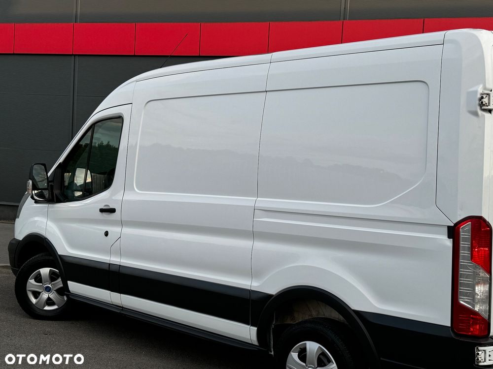 Ford Transit L2H2 - 10