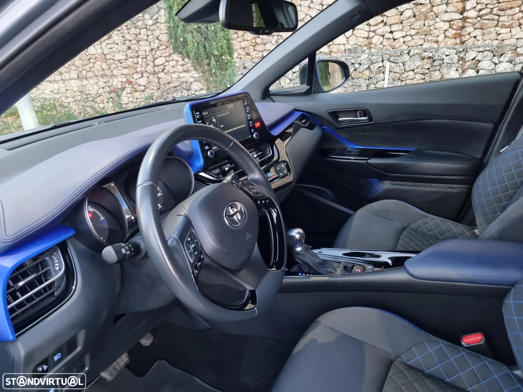 Toyota C-HR 1.8 Hybrid Square Collection - 21