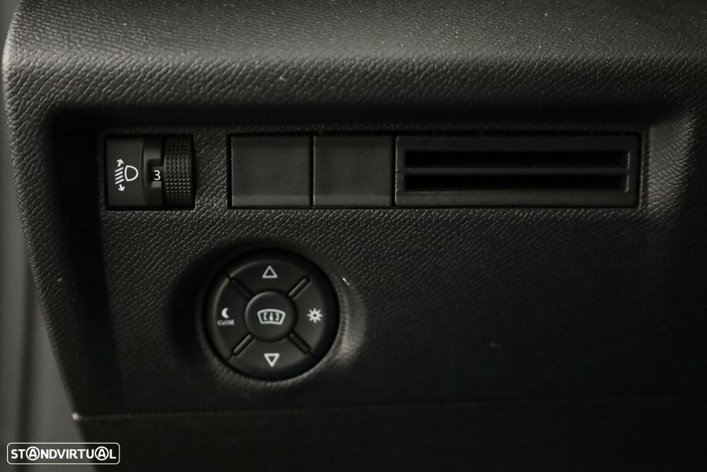 Citroën C4 1.2 Hybrid Max e-DSC6 - 21