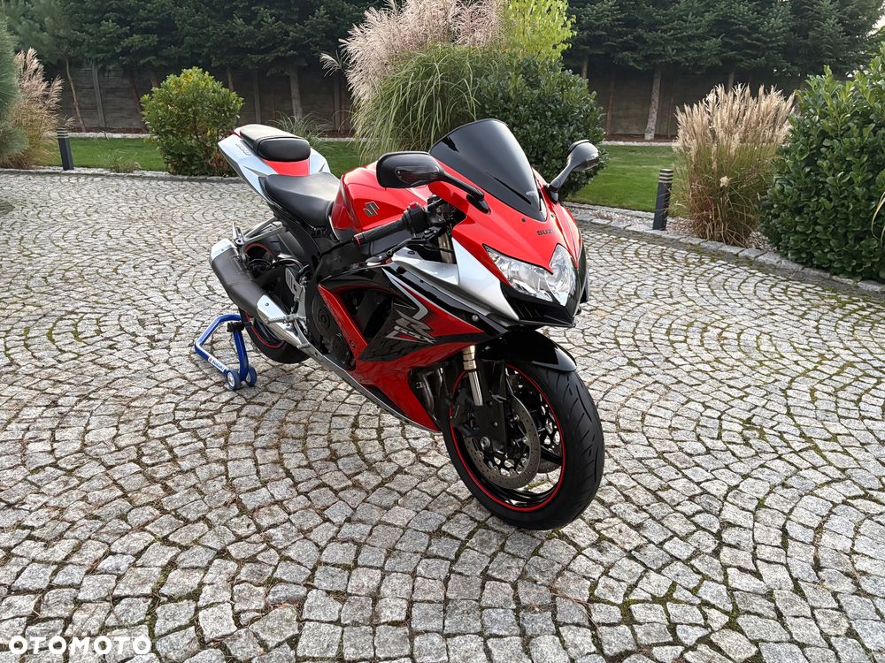 Suzuki GSX-R - 27