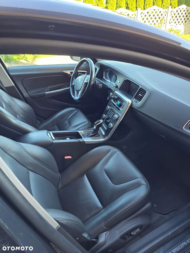 Volvo S60 - 12