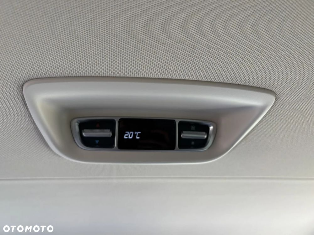 Mercedes-Benz Klasa V 300 d 4-Matic Avantgarde 9G-Tronic (d³ugi) - 25