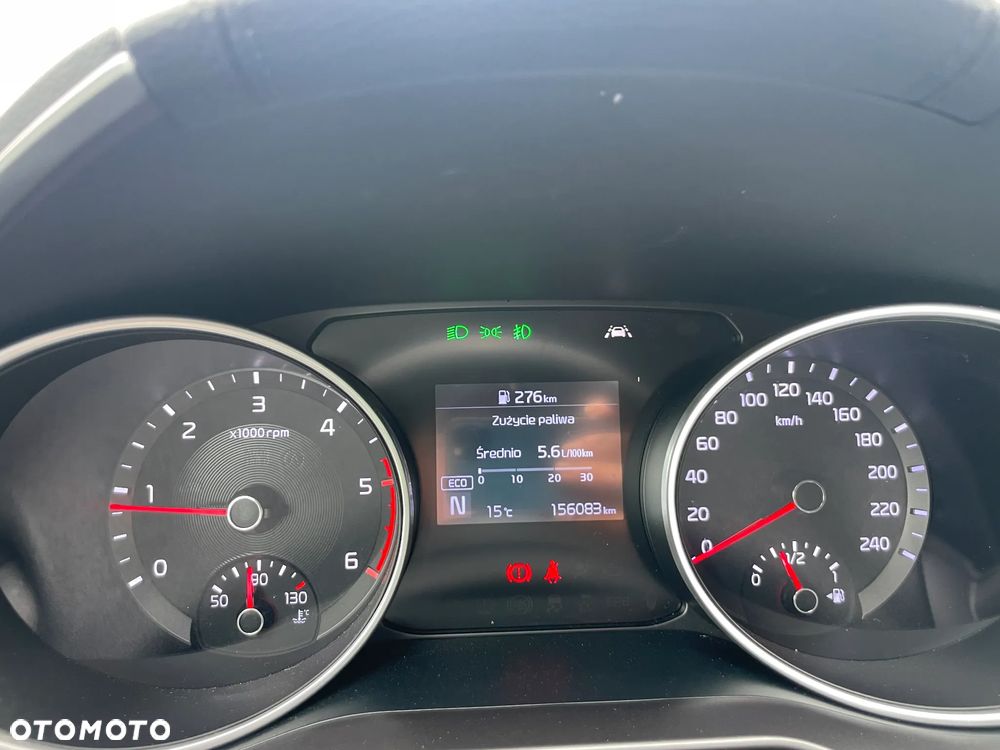 Kia Ceed 1.6 CRDi SCR M - 23