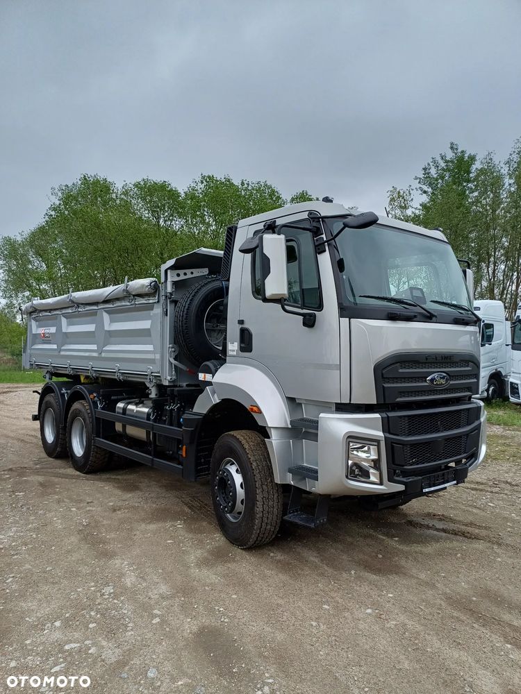 Ford F-LINE - 2