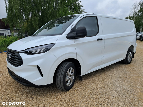 Ford Custom VAN