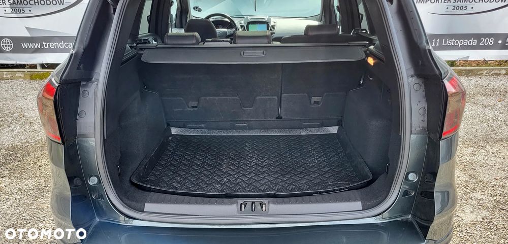 Ford Kuga 1.5 EcoBoost 2x4 ST-Line - 25