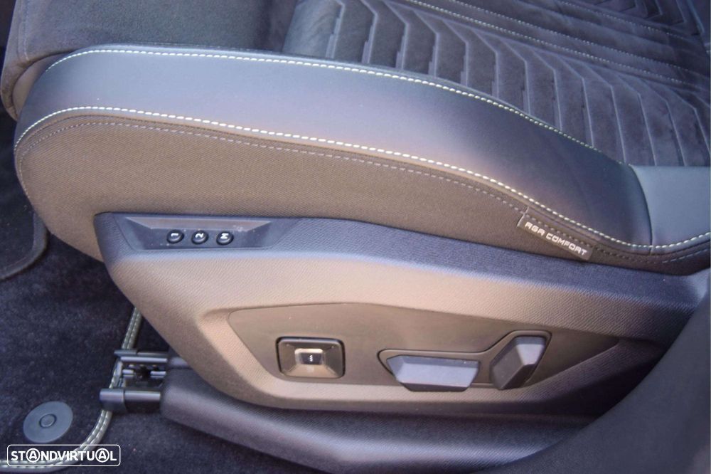Peugeot E-3008 73 kWh GT - 41