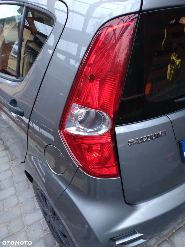 Suzuki Splash - 4