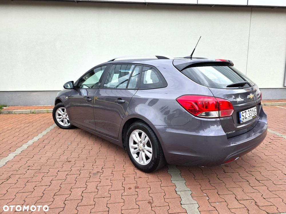 Chevrolet Cruze 2.0 VDCi LS - 8
