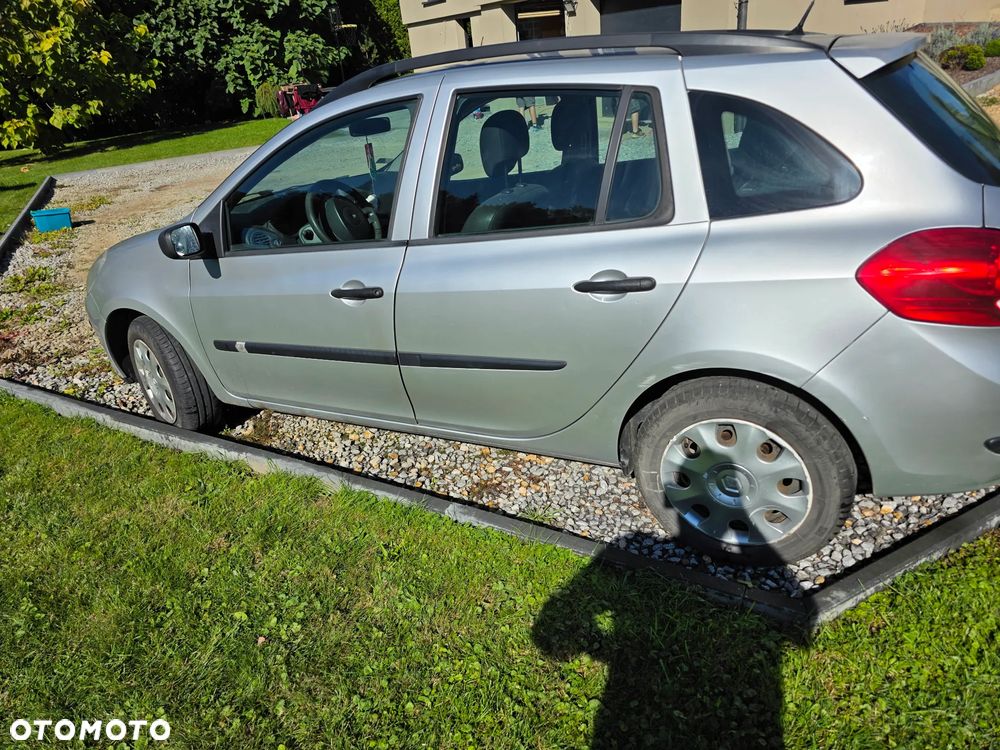 Renault Clio 2008 photo 5