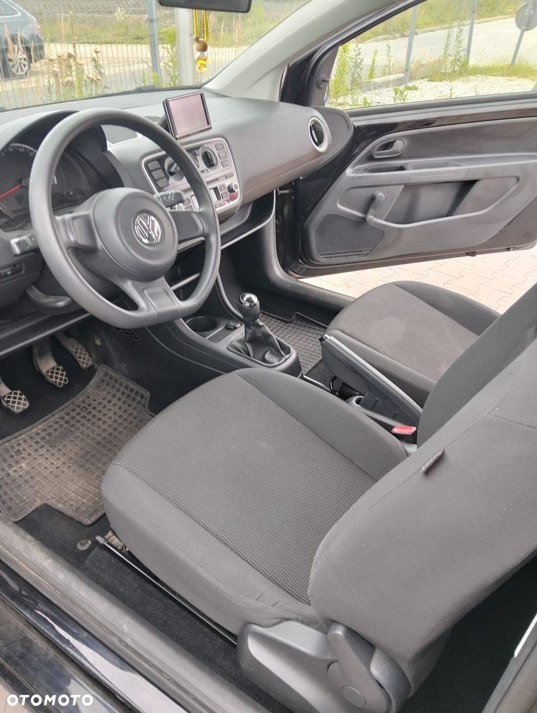 Volkswagen up! black - 10