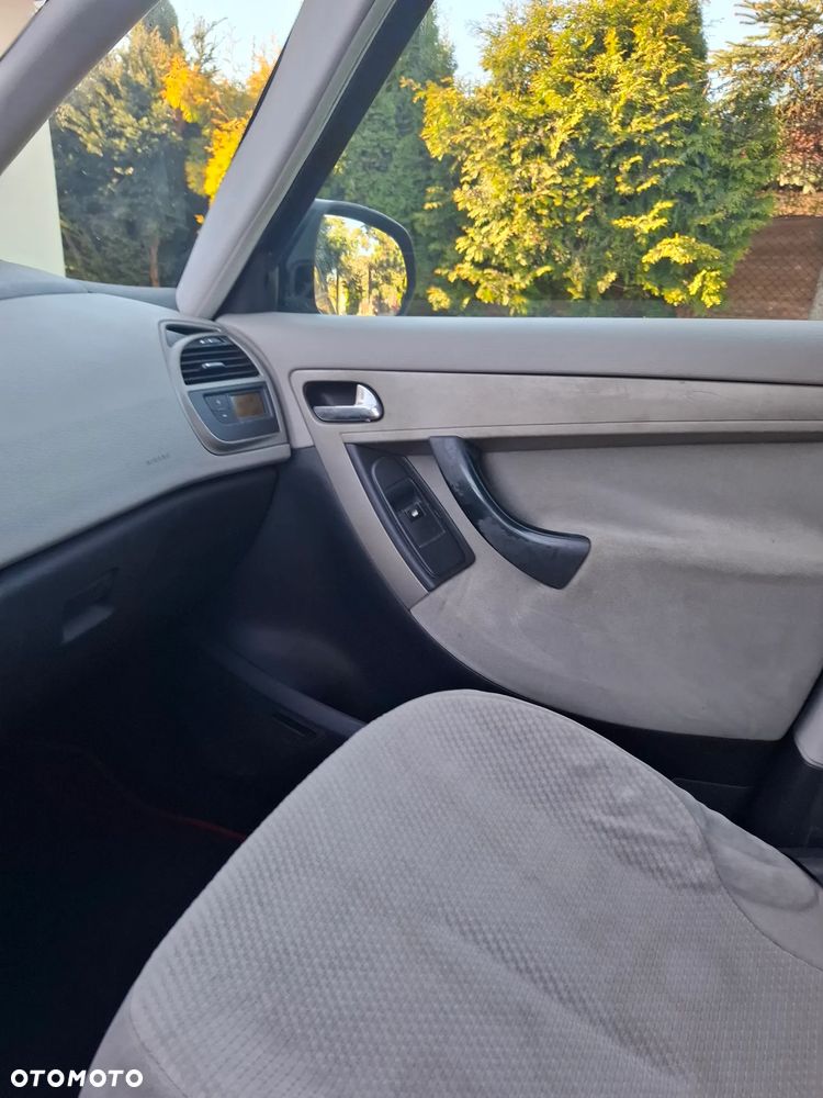 Citroën C4 Grand Picasso - 18