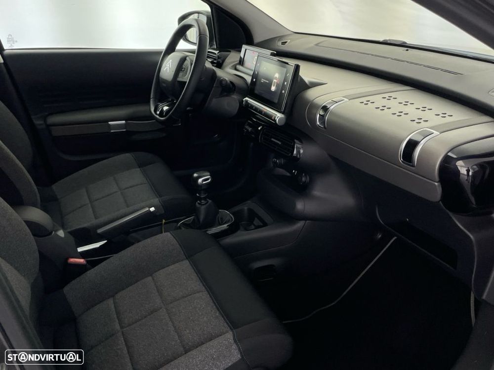 Citroën C4 Cactus 1.2 PureTech Shine - 22