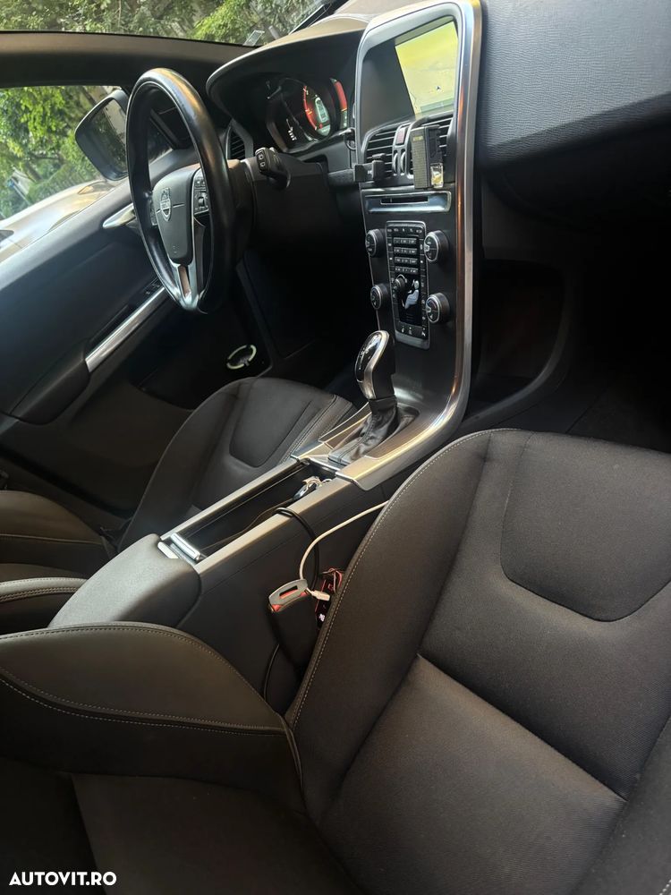 Volvo XC 60 D4 VEA Start-Stop Kinetic - 6