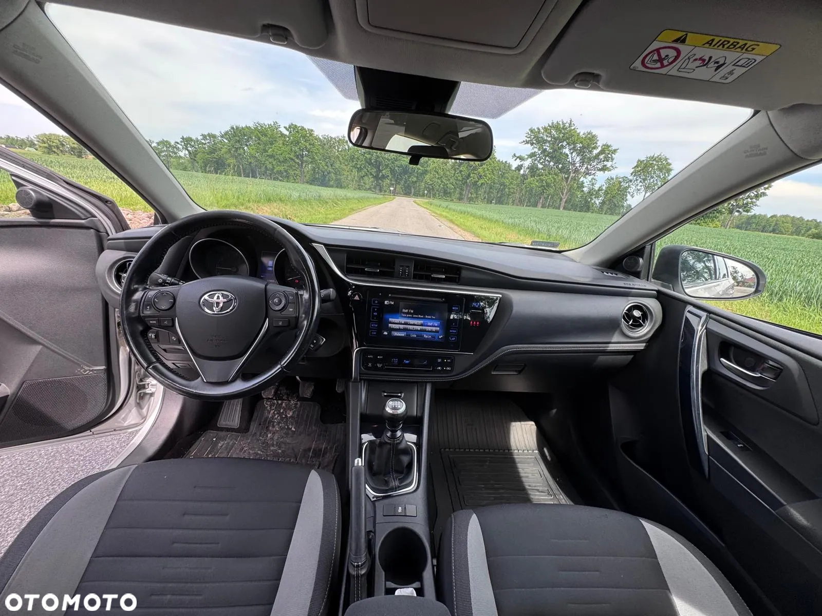 Toyota Auris 1.6 Active - 12