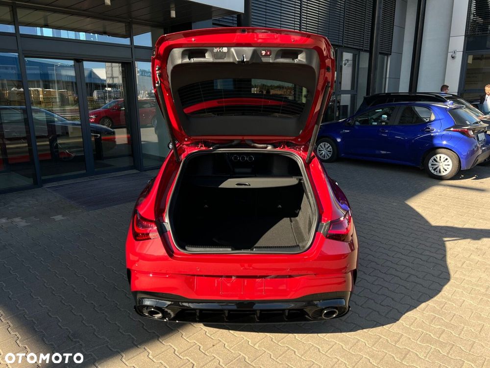 Mercedes-Benz CLA AMG 35 4-Matic 7G-DCT - 19