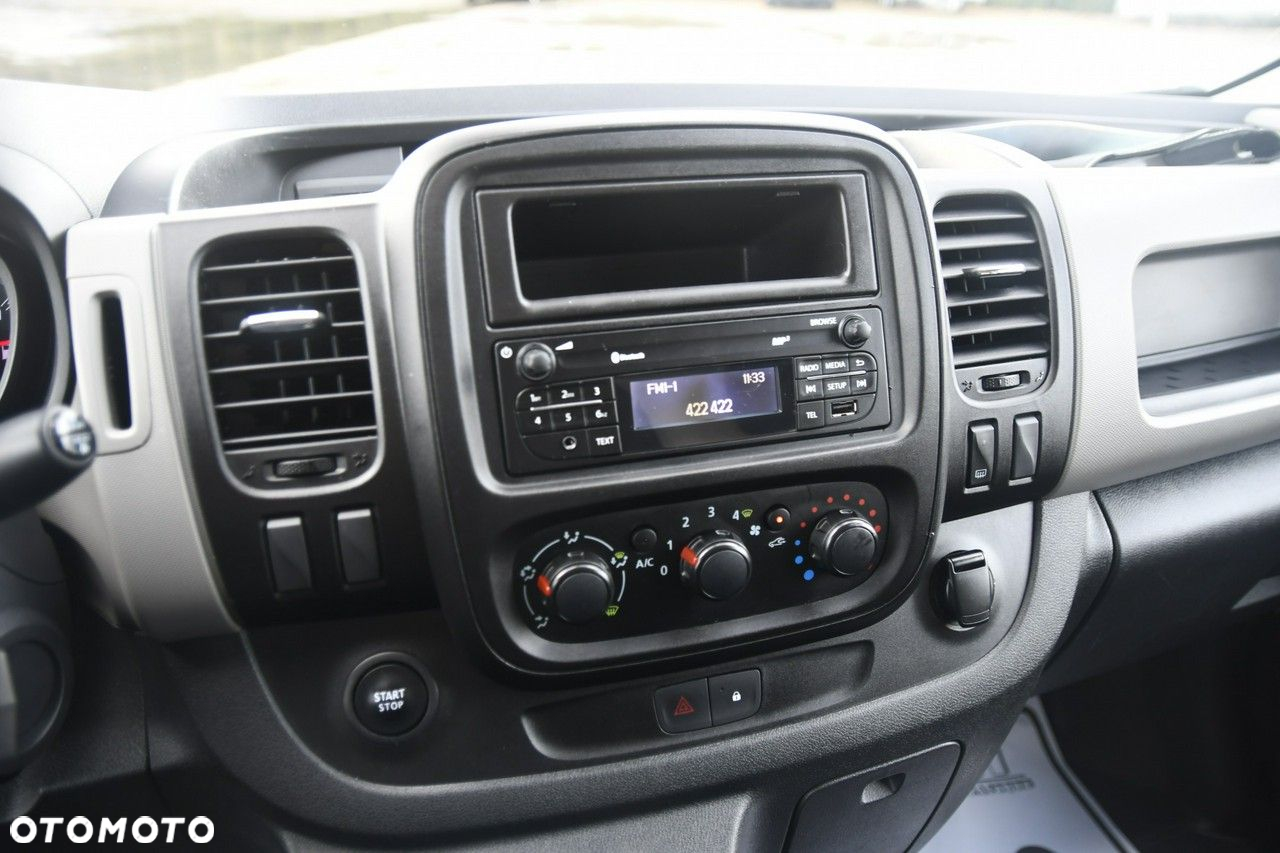 Renault Trafic - 26