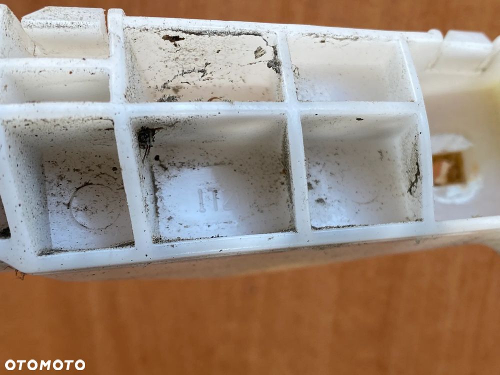 ŚLIZG MOCOWANIE ZDERZAKA LEWY PRAWY PRZÓD MITSUBISHI L200 - 3