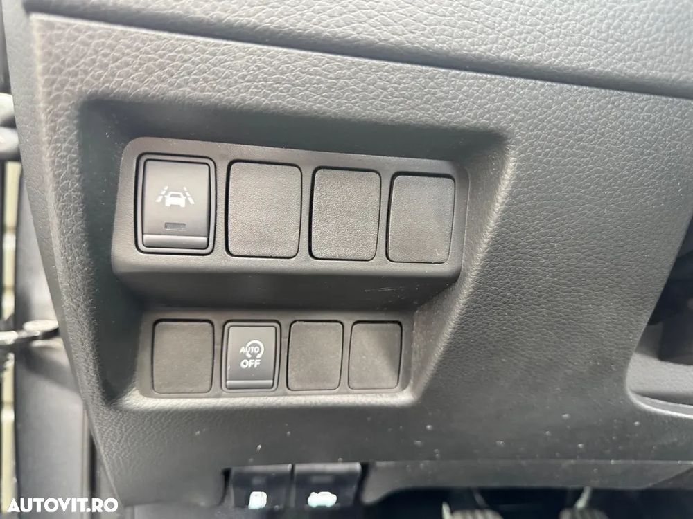 Nissan Qashqai 1.5 DCI TEKNA - 13