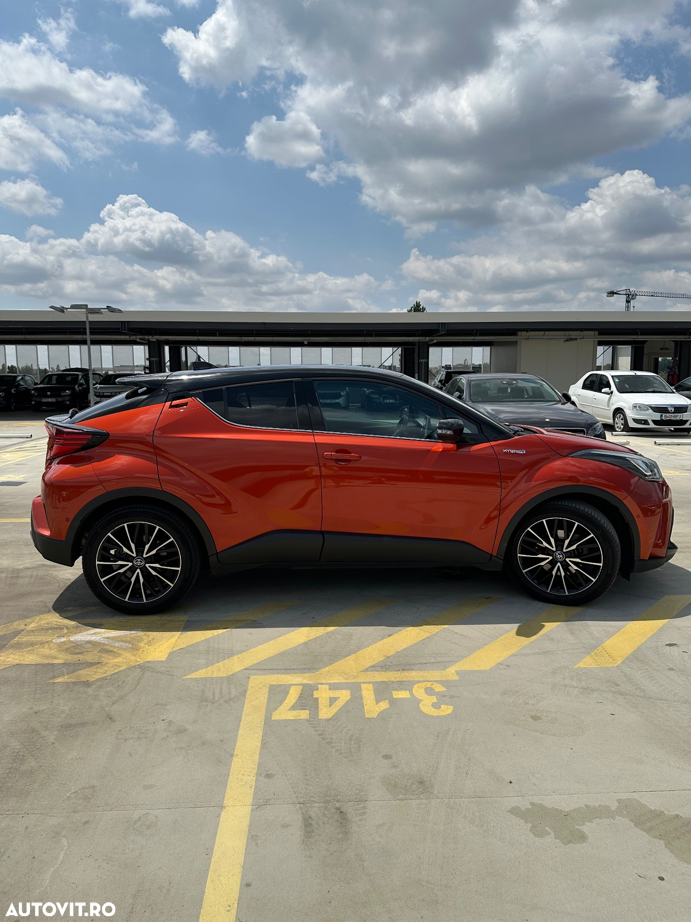 Toyota C-HR 2.0 HSD 184 CP 4x2 CVT C-lassy bi-tone - 25