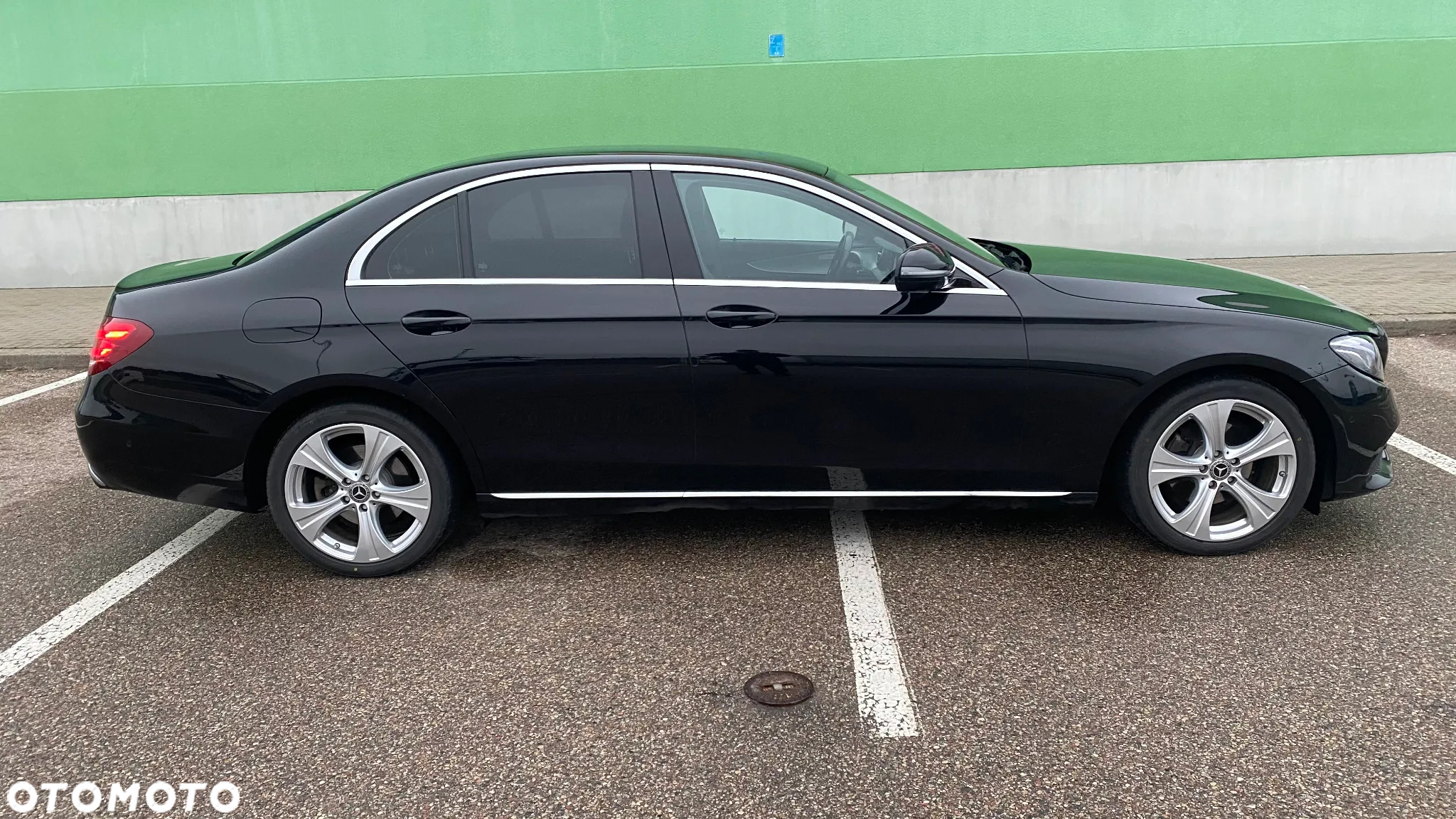 Mercedes-Benz Klasa E 220 d 9G-TRONIC - 8