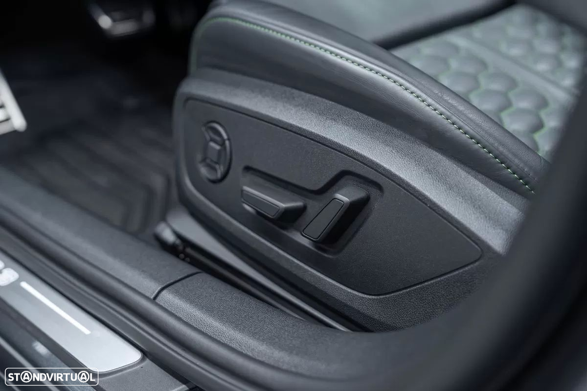 Audi RS3 Sportback TFSI quattro S tronic - 28