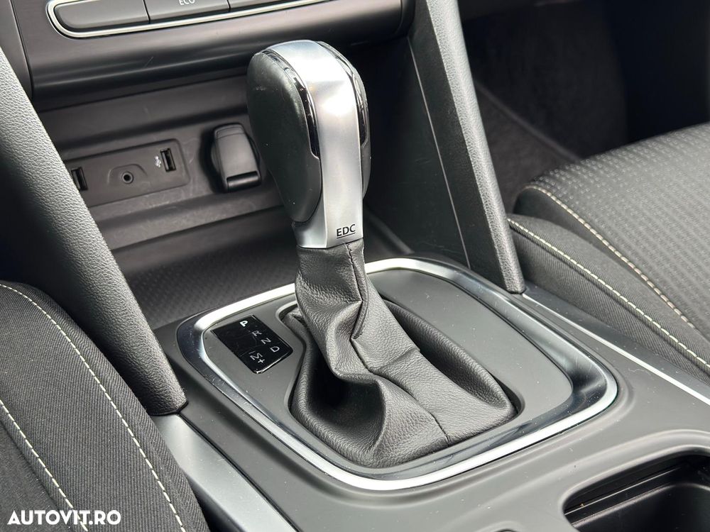 Renault Megane ENERGY dCi 110 EDC LIMITED - 8