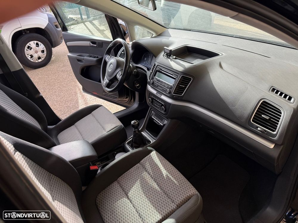 VW Sharan 2.0 TDi BlueMotion - 4