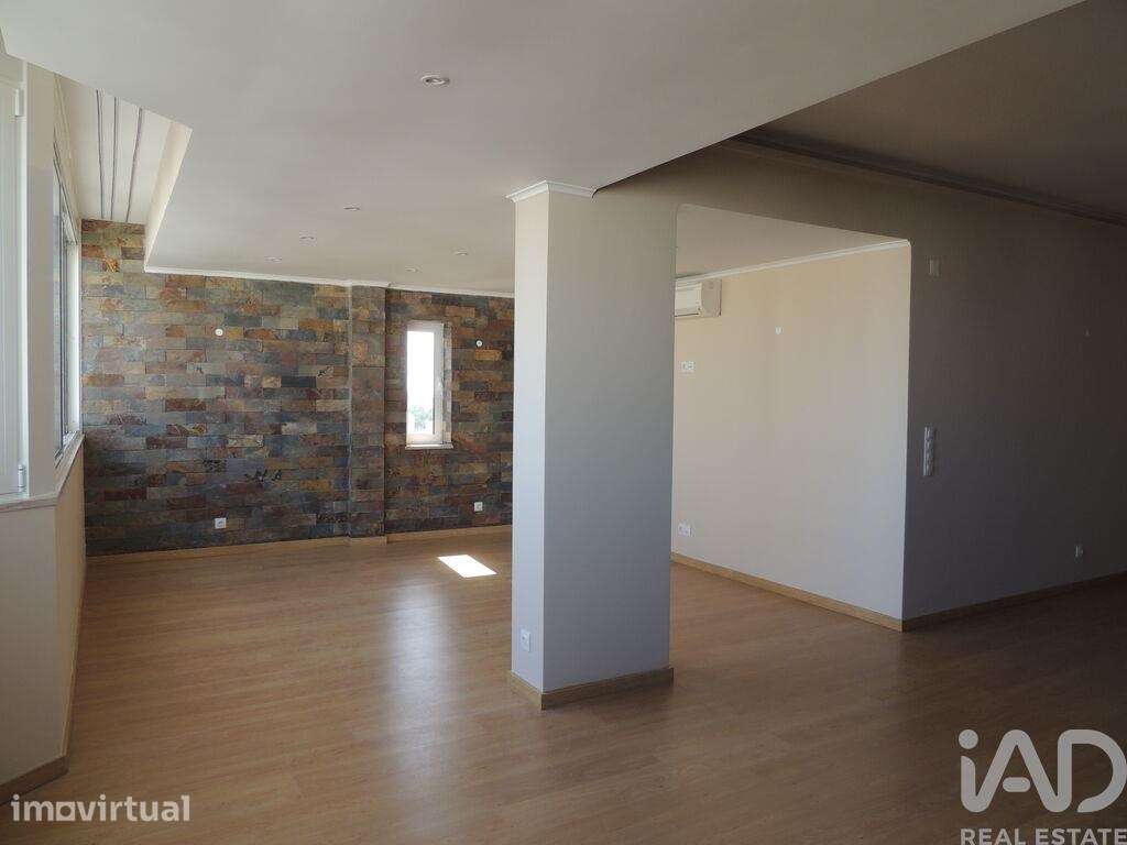 Apartamento T4 em Cascais e Estoril de 182,00 m2 - Grande imagem: 2/22