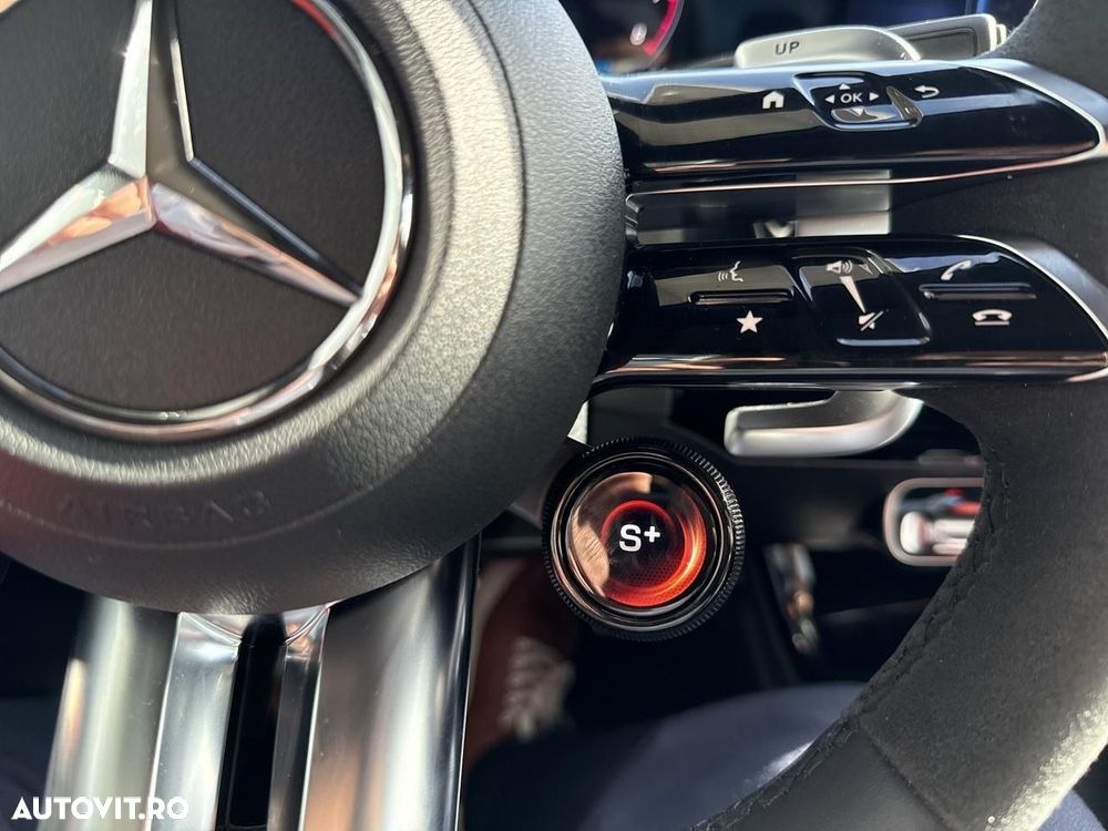 Mercedes-Benz CLA AMG 35 4MATIC Coupe - 24