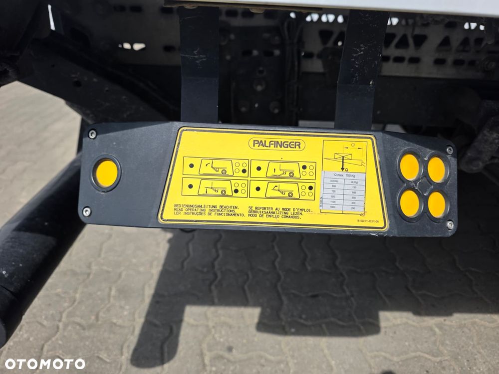 Iveco Kontener z Windą 8EP 35C16 Bliźniaki - 9