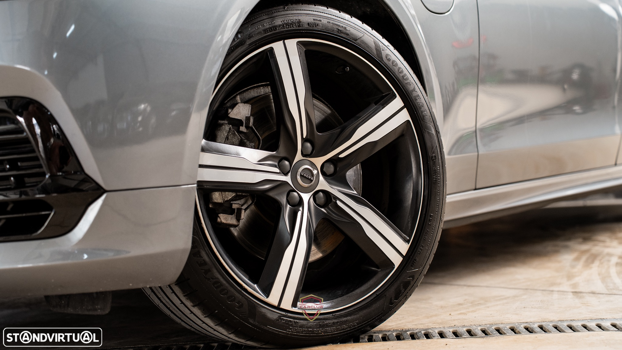 Volvo S90 2.0 T8 R-Design AWD Geartronic - 6