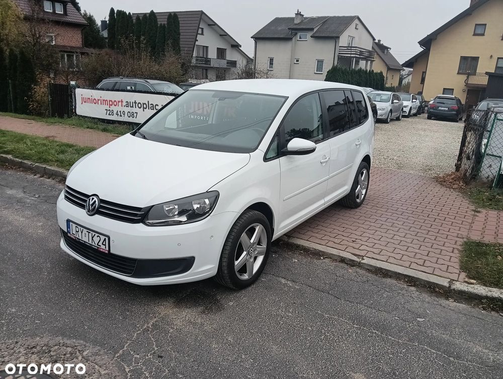 Volkswagen Touran 2.0 TDI DSG Highline - 2