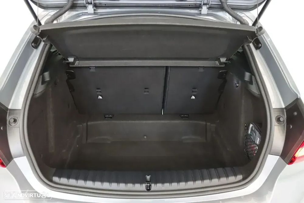 BMW 116 d Pack Desportivo M Auto - 26