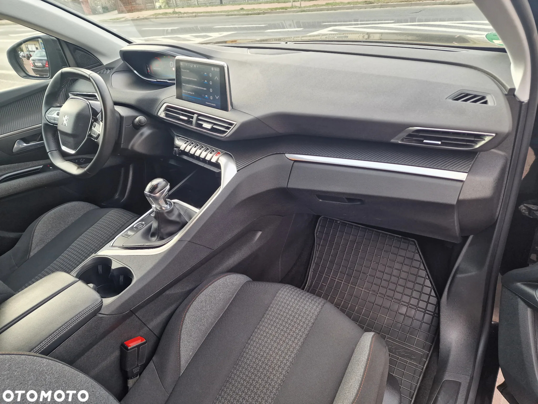 Peugeot 3008 PureTech 130 Stop & Start GPF Allure - 9
