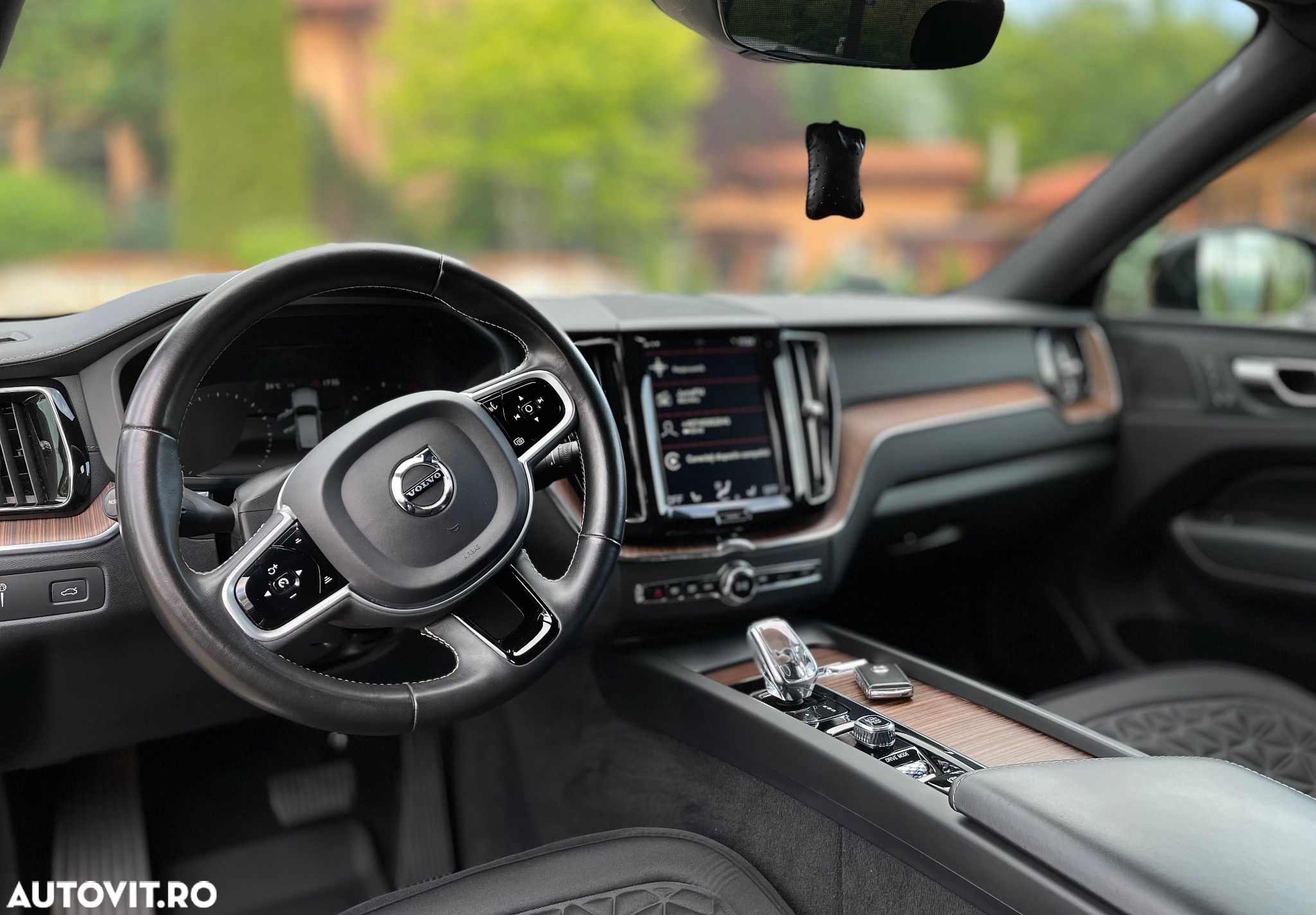 Volvo XC 60 B4 D AWD Geartronic Inscription - 26