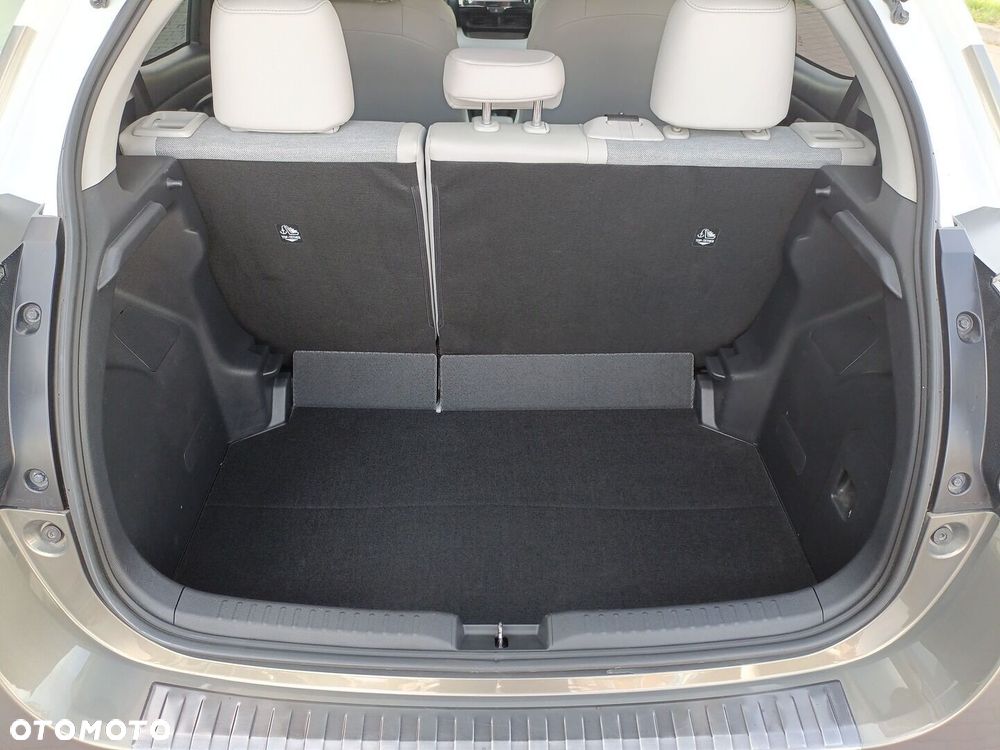Toyota Yaris 1.5 Selection Elegant - 21