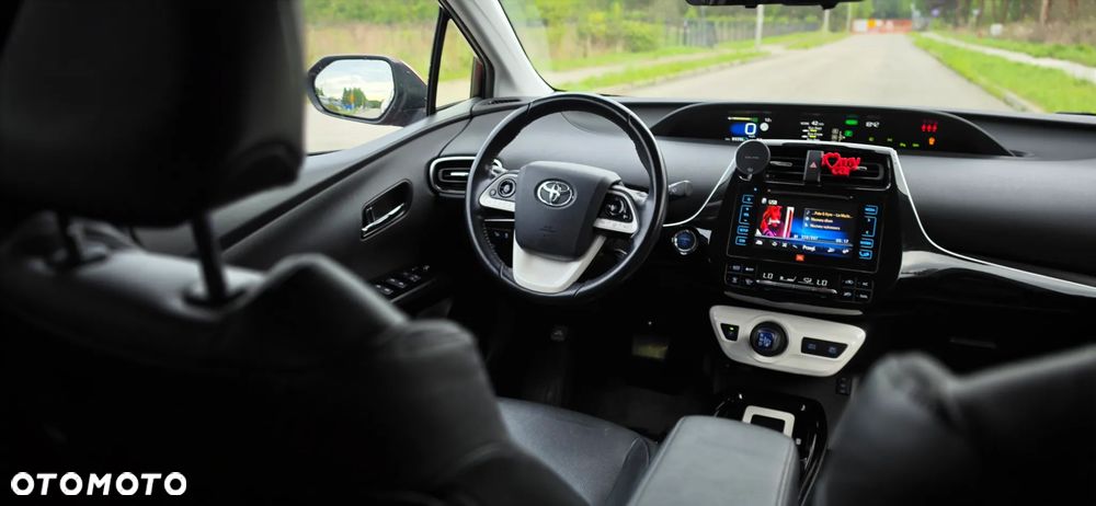 Toyota Prius 1.8 Hybrid Prestige - 25