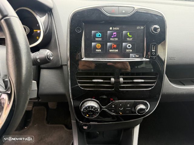 Renault Clio Sport Tourer 1.5 dCi Luxe - 15