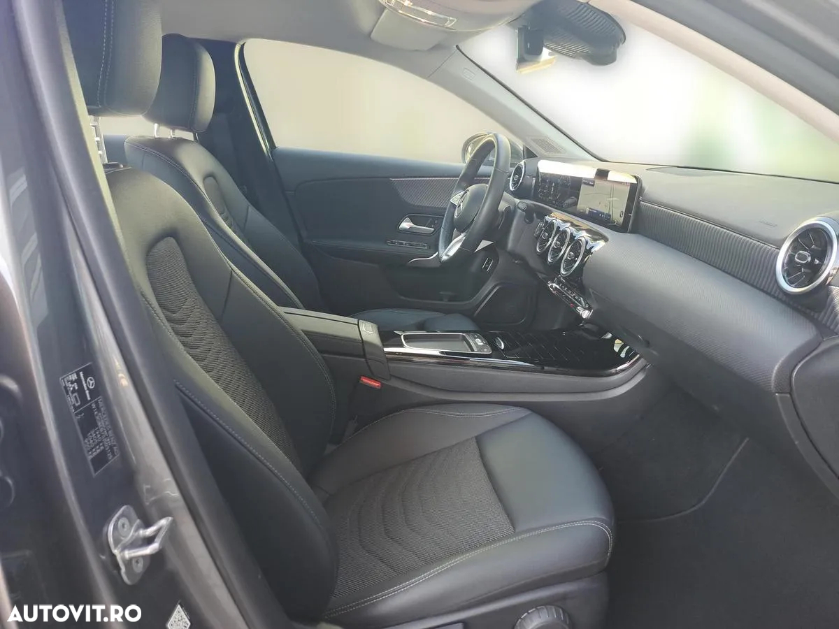 Mercedes-Benz A 180 MHEV 7G-DCT - 14