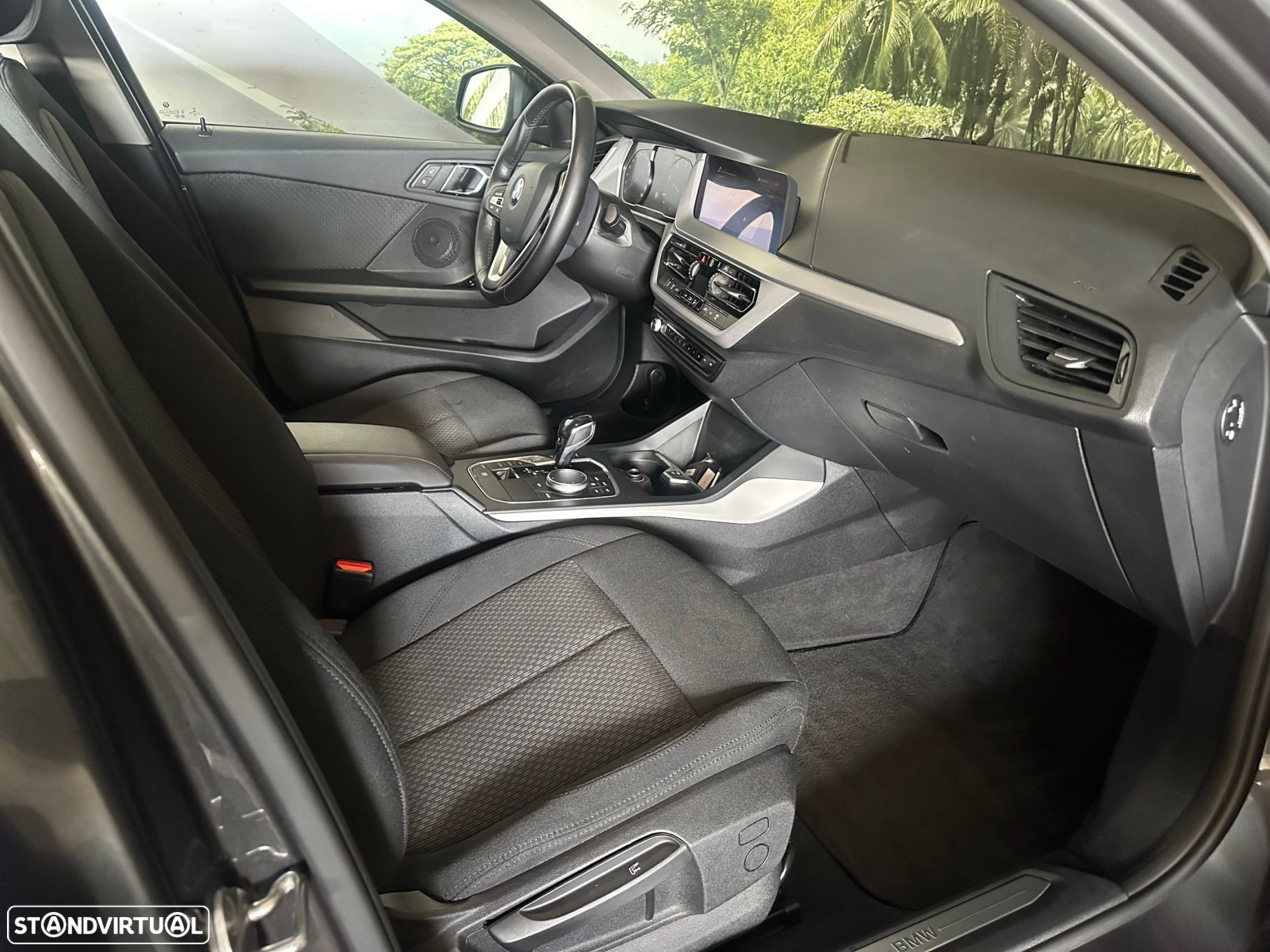 BMW 116 d Advantage Auto - 30