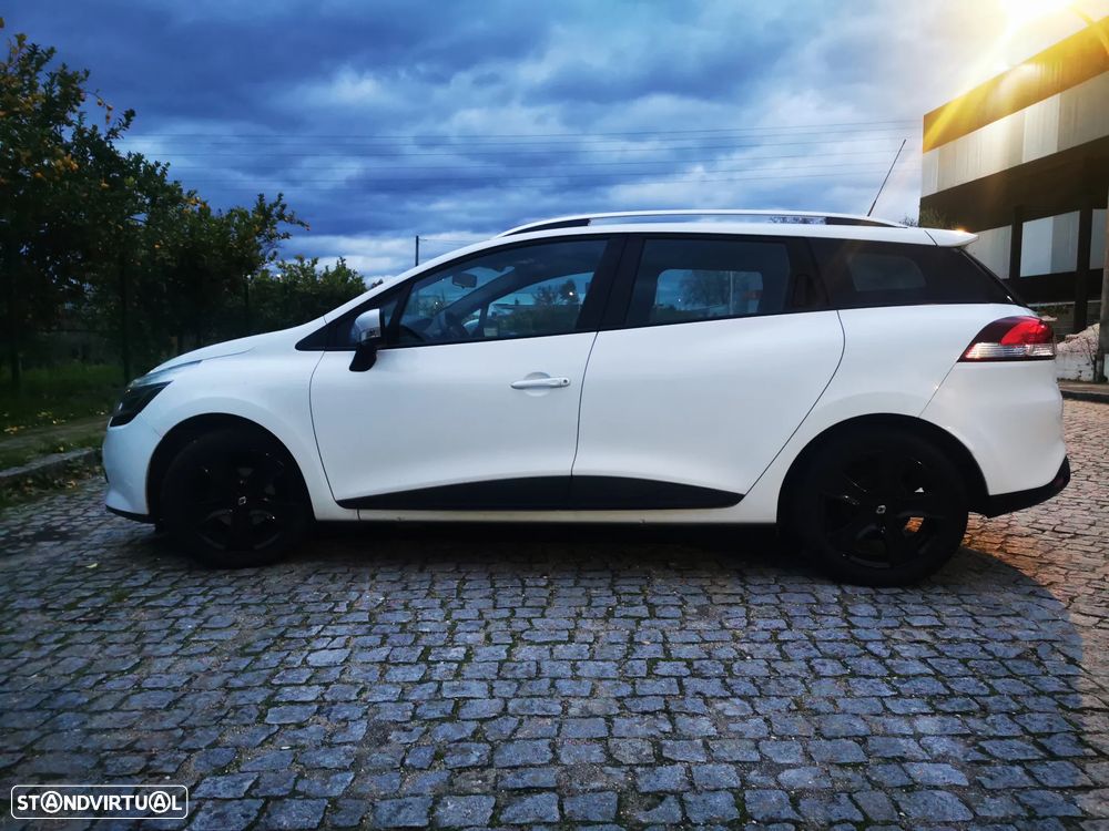 Renault Clio Sport Tourer 1.5 dCi Luxe - 29