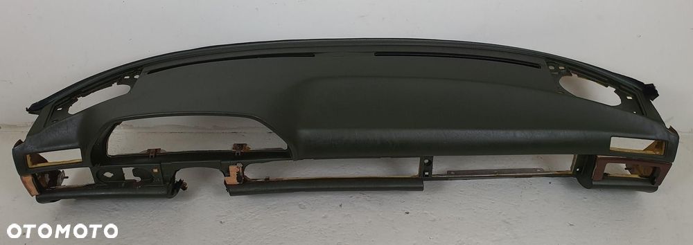 DESKA ROZDZIELCZA KONSOLA MERCEDES W126 EUROPA - 1